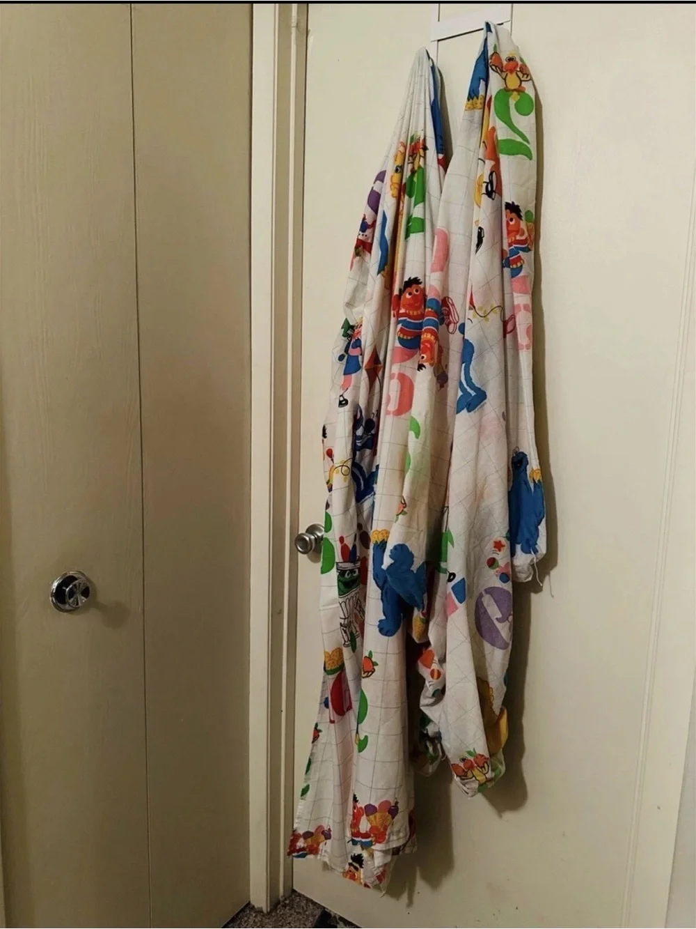 Vintage Sesame Street Fabric Twin Sheet Set READ BELOW